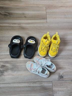 12/13 Girl Shoe Lot